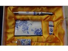 西安钟元礼品专业生产青花瓷笔 广告促销笔 西安青花套装