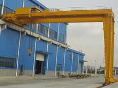 长期供应安徽蚌埠地区半门式起重机，桥式起重机