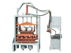 QT3-35多功能液压制砖机