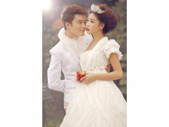 湖南长沙最有规模的婚纱照去哪家婚纱摄影工作室拍最好?