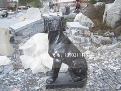石雕狗雕塑，石材狗价格，雕塑石雕狗