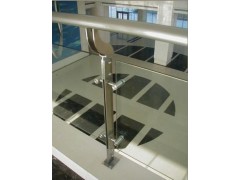 供应不锈钢楼梯栏杆，不锈钢玻璃栏杆护栏工程