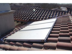 屋顶别墅平板太阳能-质量与服务过硬，大量出口的北京海林