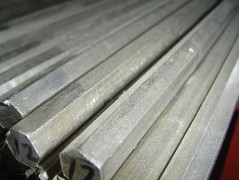 宝新304不锈钢六角棒、不锈钢棒、深圳不锈钢厂价直销