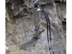 石方静态施工设备裂石机
