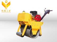 供应 DY-300A型手扶式单轮压路机 灵活方便