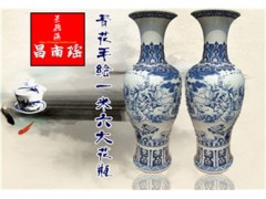 供应纯手工手绘陶瓷青花花瓶