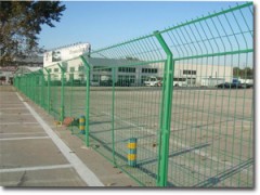 安平县现货护栏网厂边框护栏网双边丝护栏网规格齐全