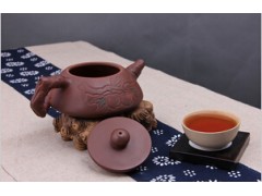 云南建水紫陶 全手工制作浮雕书画茶壶  精品浮雕石瓢壶