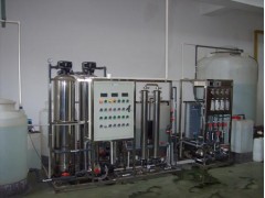 供应浙江反渗透设备|安徽实验室去离子水机|江西超纯水机