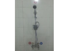深圳卡管家一体刷卡水控机学校医院工厂热水专用节水控制器
