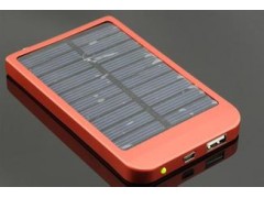 太阳能手机充电宝 便携式移动电源厂家直销