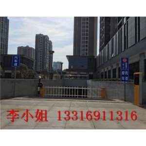 福永停车场项目改造，重庆车牌识别系统安装
