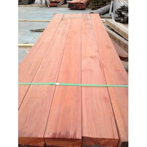 印尼柳桉木材料 桉木板材  菠萝格景观木材加工