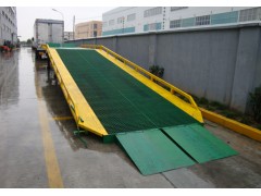 上海坤誉 移动登车桥 移动升降装卸台 集装箱装卸台