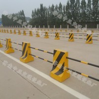 苏州市政水泥墩-公路隔离墩-混凝土护栏墩厂家