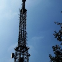 信丰供应广播电视信号发射铁塔报价制作安装