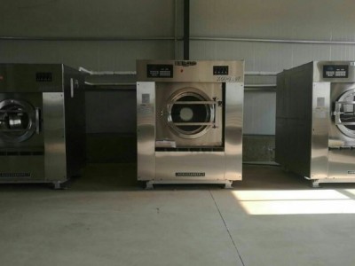 泰安现场出售二手100公斤洗衣设备，5棍二手百强烫平机