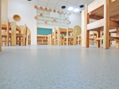 简艺塑胶地板工厂|沈阳塑胶地板厂家|辽宁幼儿园塑胶地板批发