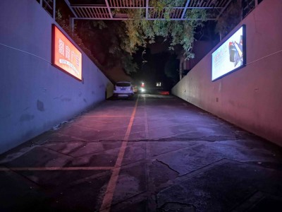 上海地下车库停车场灯箱广告 上海地下车库灯箱广告公司