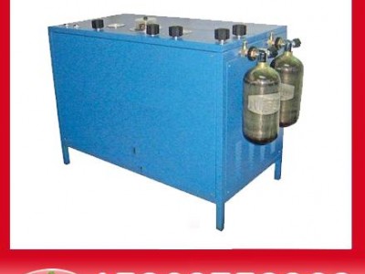AE101A氧气充填泵