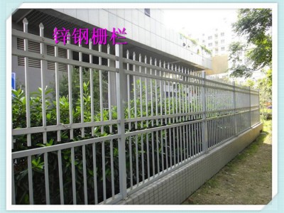 泰州阳台栏杆厂家论锌钢百叶窗是否可以代替防盗窗安装