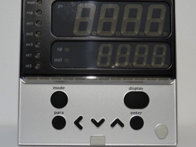 山武温控器SDC36系列