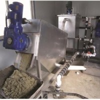 成合环保自主生产曡螺式污泥脱水机