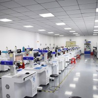 厂家直销紫外线光纤CO2各类型激光打标机可打口罩