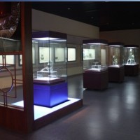 古董展柜博物馆文物木质烤漆珠宝饰品柜台展览馆 展示柜台