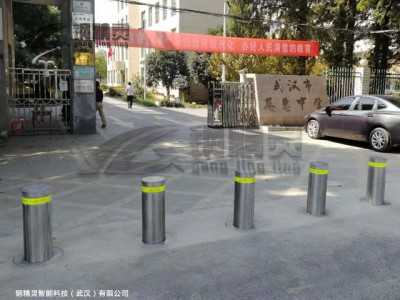 武汉学校液压阻车桩价格 湖北遥控升降防撞柱 全自动升降路桩