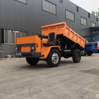 可拉毛竹的四驱自卸车 可承载8吨四不像车