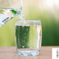 绿鼎天然山泉水警惕4个错误喝水的方法（二）
