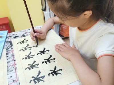 苏州观前少儿书法班石路儿童舞蹈艺术班吴中绘画培训班相城演讲班图2