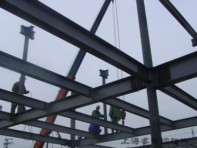 北京彩钢板安装制作别墅阁楼园区限高门焊坡度板68606532
