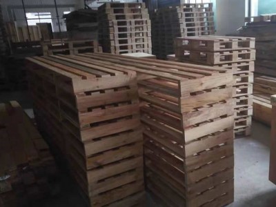 上海金山胶合板木铲板垫仓板厂家