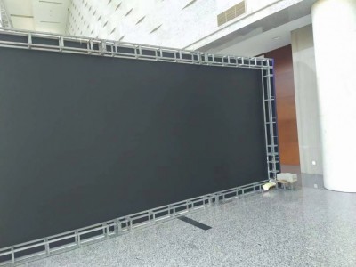 西安会议签到背景板设计搭建,酒店会议喷绘桁架|无味黑白布喷绘