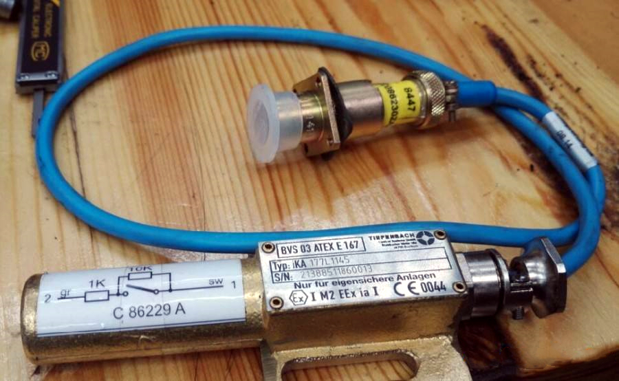 220VNPN一开一闭电容式接近开关GH2-450QC